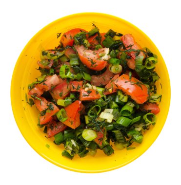 domates, soğan, rezene beyaz arka plan üzerinde izole bir plaka üzerinde