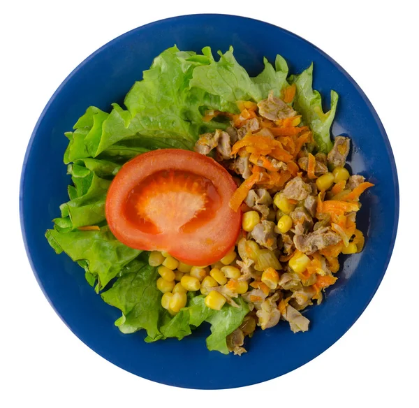 Salada com estômagos de frango com cenouras e milho e salada em um — Fotografia de Stock