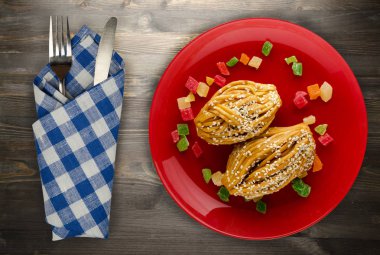 tatlılar ahşap zemin ile pasta .