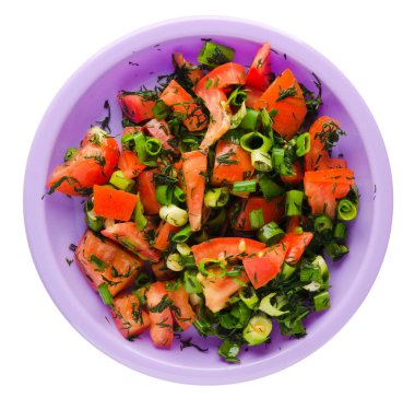 domates, soğan, rezene beyaz arka plan üzerinde izole bir plaka üzerinde