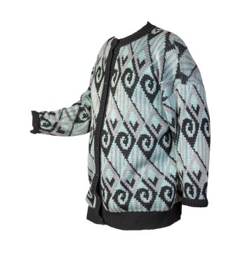 Kadın örgü süveter beyaz arka planda izole