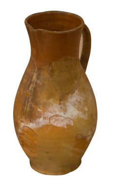  Beyaz arka planda kil sürahi izole edilmiş. Vintage boş sürahi saçı