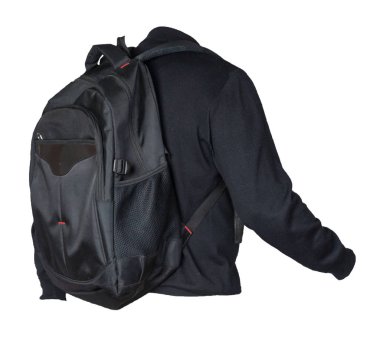  Örgü kazak giymiş siyah bir sırt çantası.