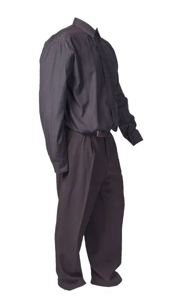 男の黒シャツと黒のパンツは白地に隔離されてる ファッションウェア — ストック写真