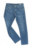 Modré džíny izolované na bílém pozadí. Nádherný neformální výhled na džíny .