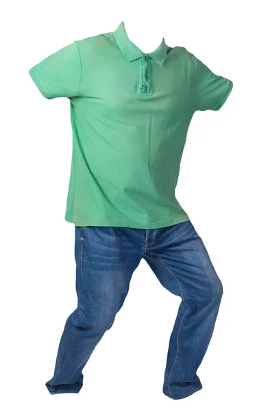 Shirt Verde Dos Homens Com Golas Botão Para Baixo Jeans — Fotografia de Stock