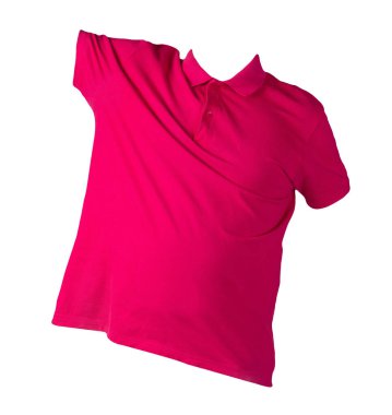 Kısa kollu kırmızı tişört beyaz arka planda izole edilmiş. Pamuklu tişört üstte. Sıradan stil