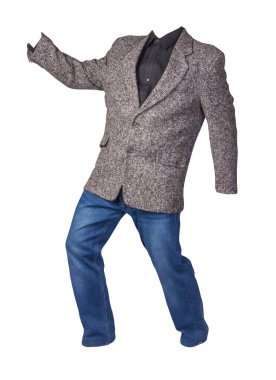 Beyaz arka planda siyah gömlekli ve kot pantolonlu adamlar. günlük biçim