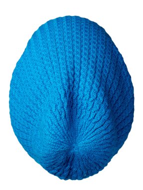 Kadın mavi şapkası. Örgü şapka beyaz arkaplanda izole.