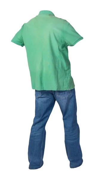 Camiseta Verde Los Hombres Con Cuello Abotonado Vaqueros Azules Aislados —  Fotos de Stock