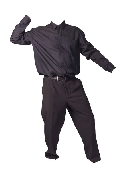 男人的黑色衬衫和黑色裤子 白色背景隔离 时尚服装 — 图库照片