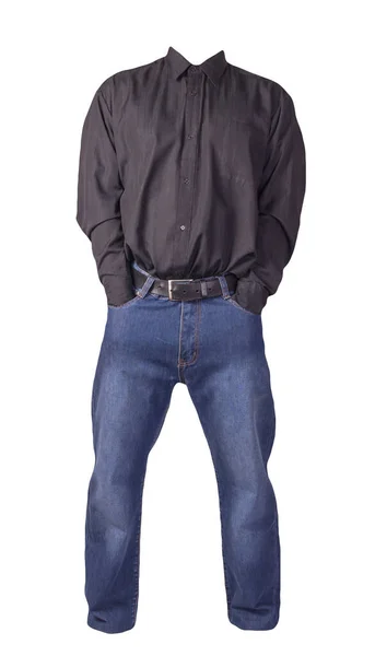 Män Svart Skjorta Med Långa Ärmar Och Blå Jeans Isolerad — Stockfoto