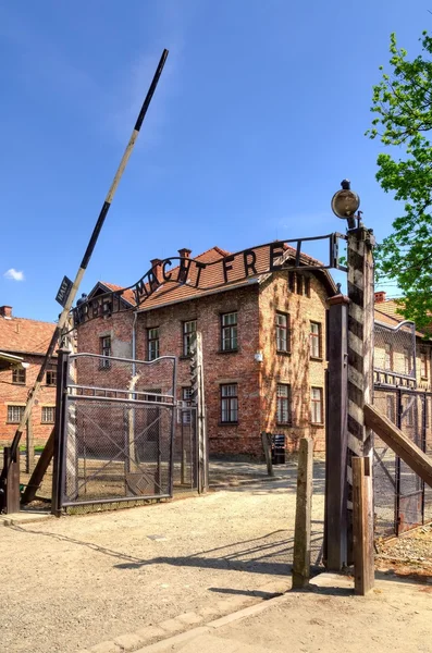 Campo de concentración Auschwitz-Birkenau en Oswiecim, Polonia . —  Fotos de Stock