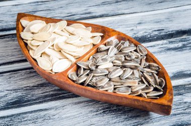 kabak ve ayçiçeği tohumu.