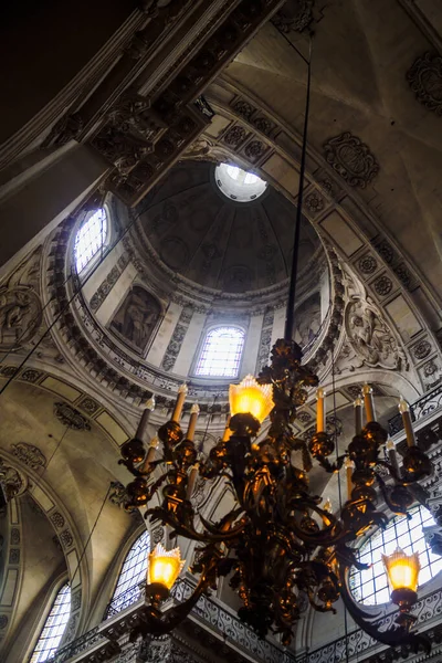 Mirando Hacia Interior Iglesia San Pablo París — Foto de Stock