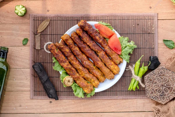 Stock Photo Halal Chicken Mutton Beef Kebab Tikka Boti Plate — Stock Photo, Image