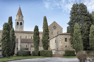 Dış görünümü antik kilise