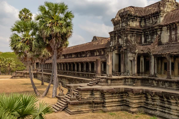 Antiguo Angkor Wat en Siem Reap, Camboya . — Foto de Stock
