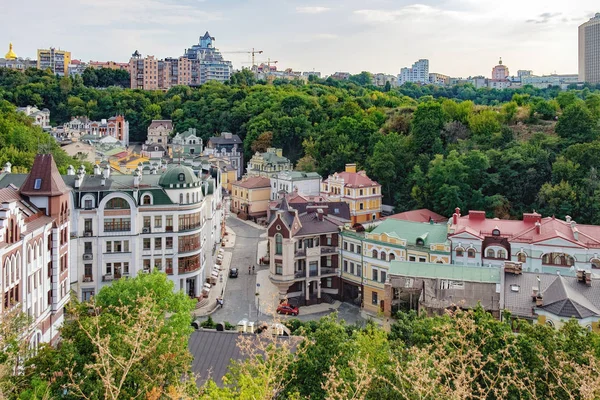 Улица Воздвиженка в Киеве, Украина — стоковое фото