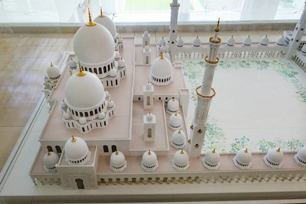 Büyük Sheik Zayed Camisi kompleks modeli — Stok fotoğraf