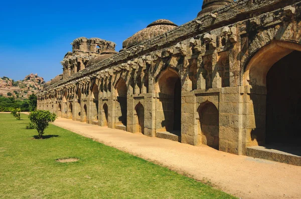 Olifant stallen, Royal Centre, Hampi, Karnataka, India — Stockfoto