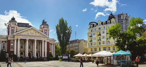 Teatro Nacional Ivan Vazov en Sofía, Bulgaria — Foto de Stock