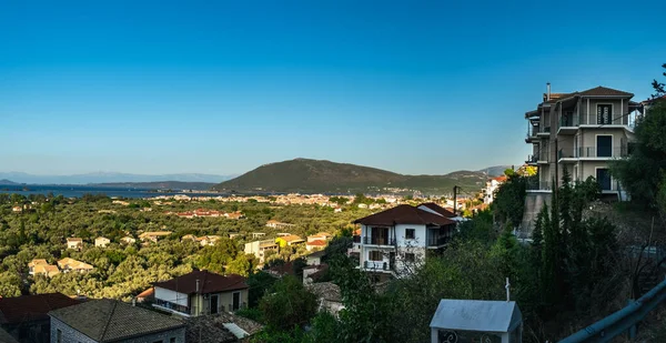 Veduta della città di Lefkada nell'isola di Lefkada, Grecia — Foto Stock