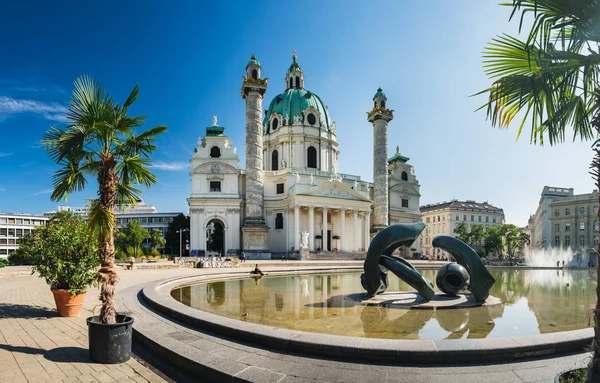 St. Charles Kilisesi veya Karlskirche, Viyana, Avusturya Telifsiz Stok Imajlar