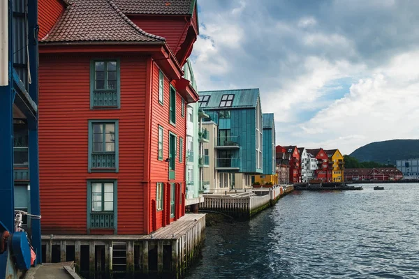 노르웨이 베르겐의 올드타운 부두 건축 로열티 프리 스톡 사진