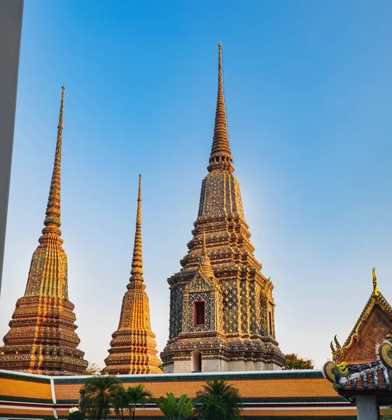 Klasszikus Thai Építészet Wat Pho Nyilvános Ősi Templom Bangkok Thaiföld — Stock Fotó