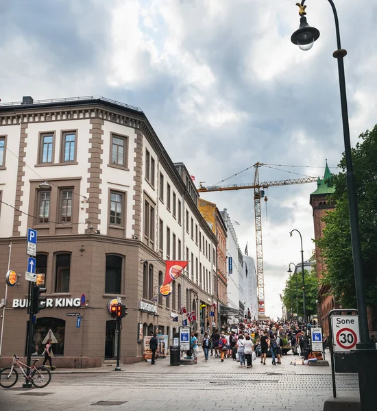 Oslo Noruega Agosto 2018 Skippergata Street Famoso Lugar Público Com — Fotografia de Stock