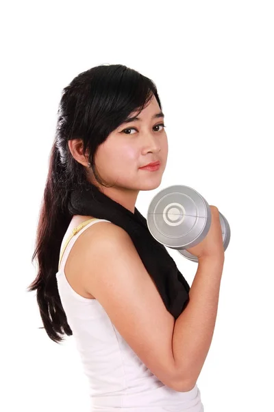 Asiatische Frau Macht Fitness Hebt Eine Hantel Und Blickt Seitlich — Stockfoto