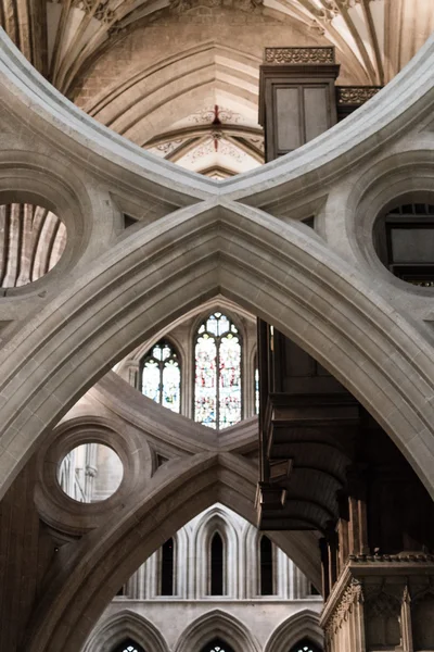 Nízký úhel Wells Cathedral nůžkový Arch — Stock fotografie