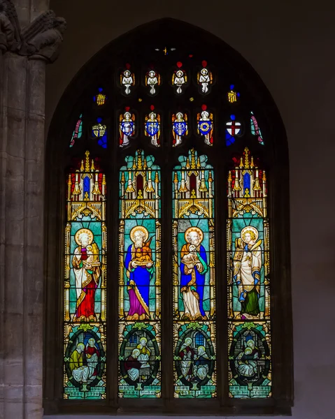 Kerk van St Mary Magdalene in Taunton - gekleurd glas A — Stockfoto