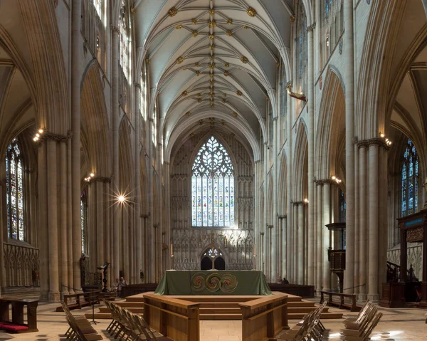 York Minster oltár nyugati ablak — Stock Fotó