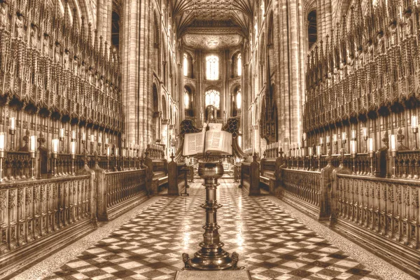 Peterborough katedrála pultíku v sbor Hdr Sépiový tón — Stock fotografie