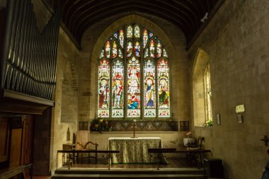 St Michael Kilisesi Altar vitray