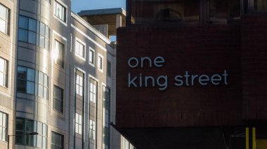 Bir kral Street plak