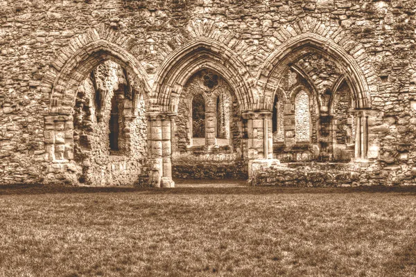 Ruïnes van Netley Abbey B cisterciënzer klooster HDR sepia Toon — Stockfoto