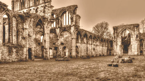 Ruinerna av Netley Abbey G cistercienserklostret HDR sepia Tone — Stockfoto