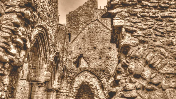 Ruinerna av Netley Abbey I cistercienserklostret HDR sepia Tone — Stockfoto