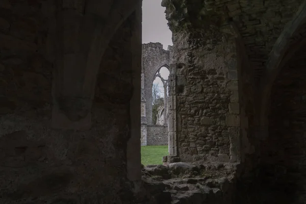 Ruiny klasztoru cystersów w Netley Abbey J — Zdjęcie stockowe