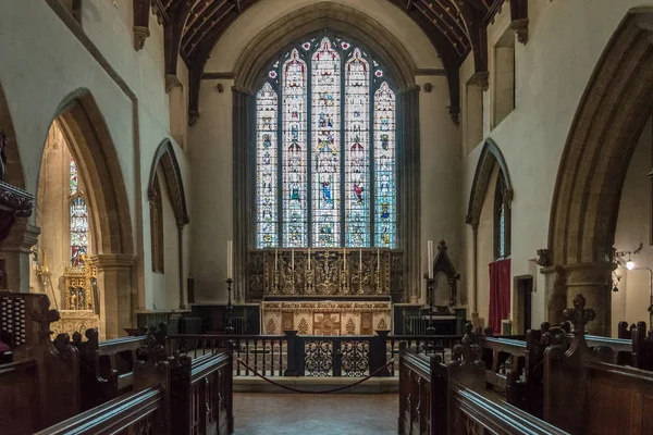 St John Baptist fırsatımdı yüksek sunak Kilisesi — Stok fotoğraf