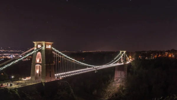 Vue de nuit du pont suspendu de Clifton Bristol Angleterre — Photo