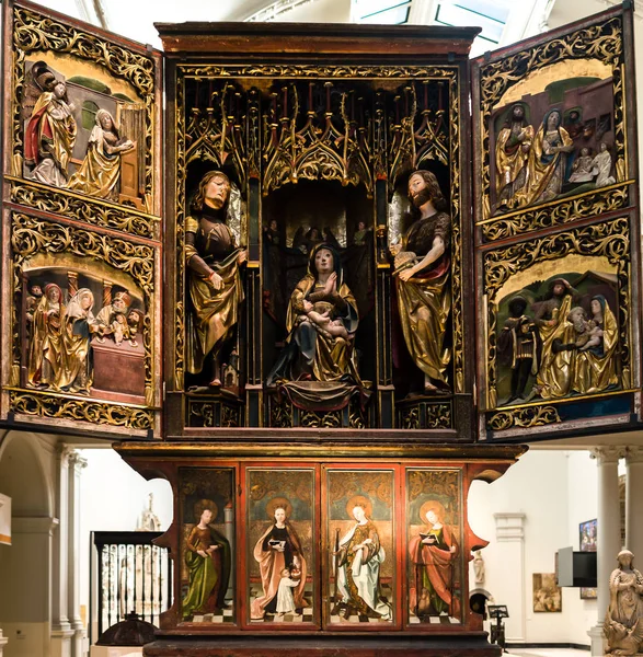 Brixen Altarpiece Victoria and Albert Museum — Stock Photo, Image