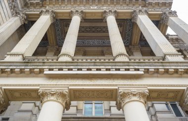 Birmingham Müzesi ve Sanat Galerisi Doğu girişini