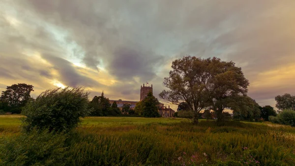 Tewkesbury Abbey Güney görünümü D — Stok fotoğraf