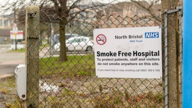 NHS Kuzey Bristol duman ücretsiz hastane