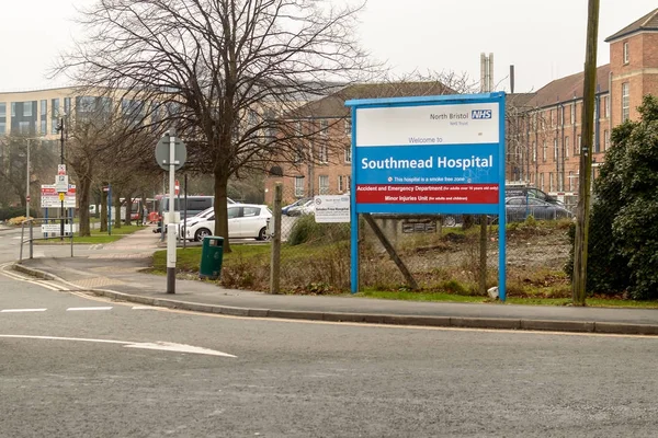 Bristol Southmead Hastanesi Roundabout B