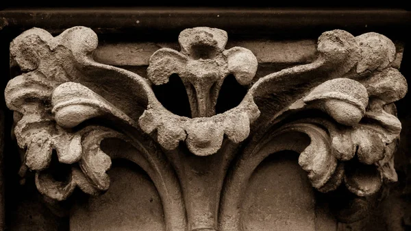 Columna Capital C Fachada Oeste de la Catedral de Wells — Foto de Stock